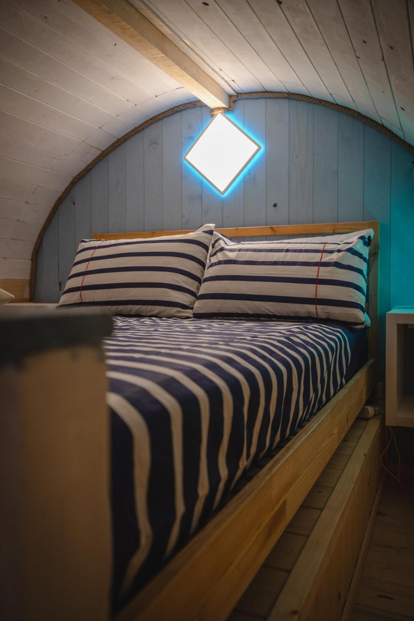 Apartment Tiny House - Boat Neapel